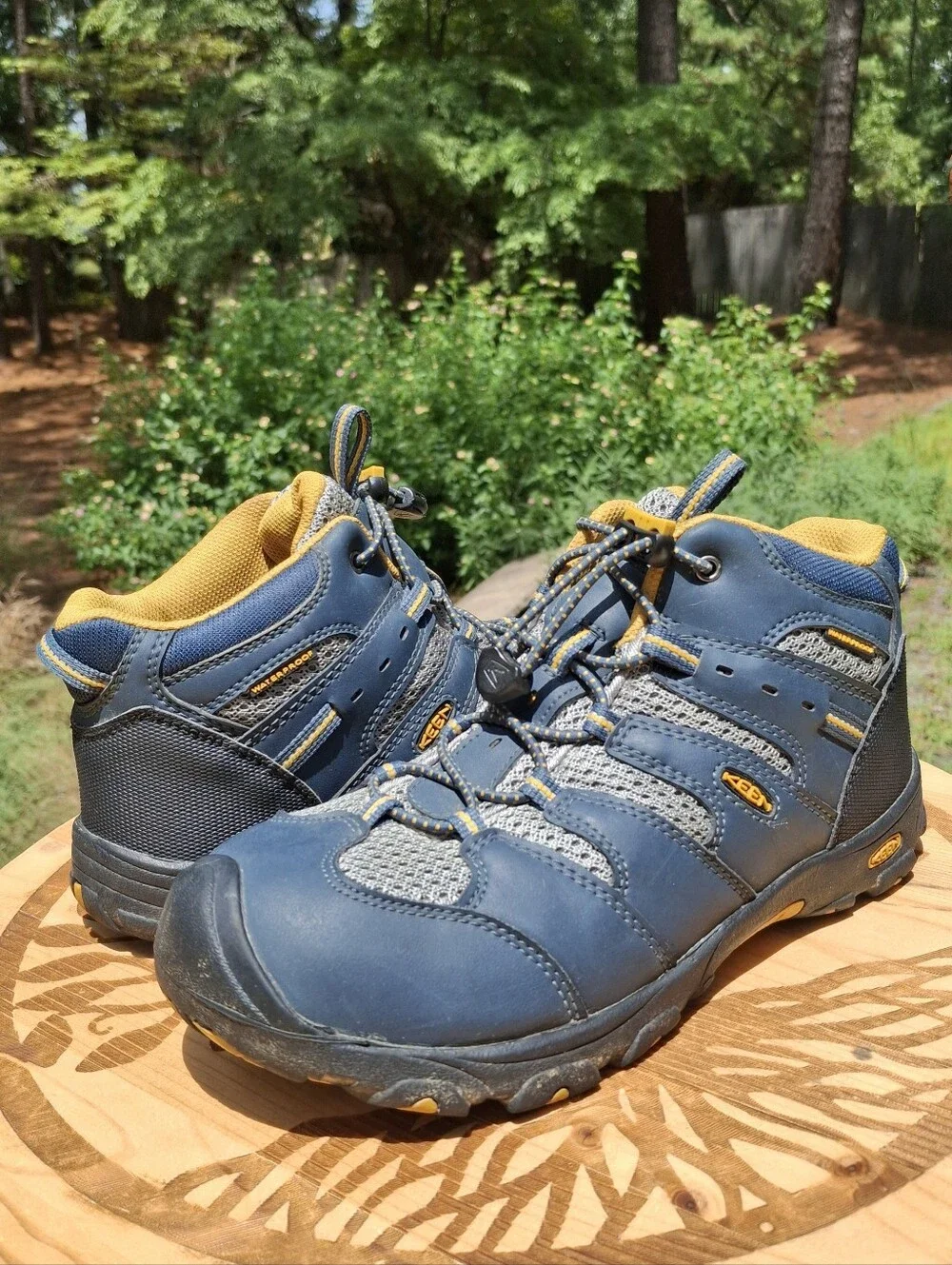KEEN Koven Mid Waterproof Kids Youth Dark Blue Yellow Hiking Boots Size 5